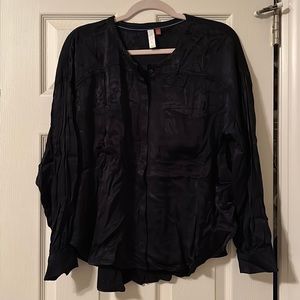 Pilcro (Anthropologie) Black Satin Shirt Size Medium